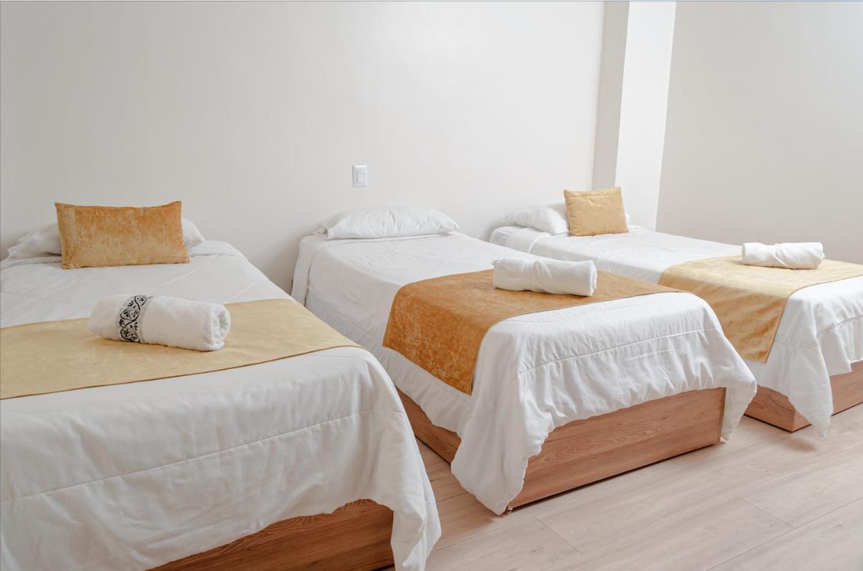 Hotel Bristool Parc - Departments & Suites クエンカ エクステリア 写真